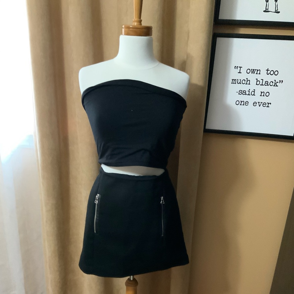 Ladies Skirt